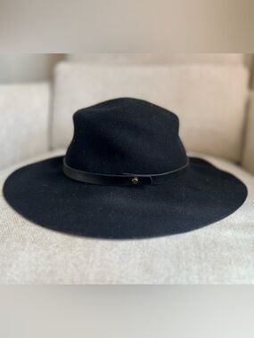 H&M Black Wide-Brim Felt Hat with Leather Band